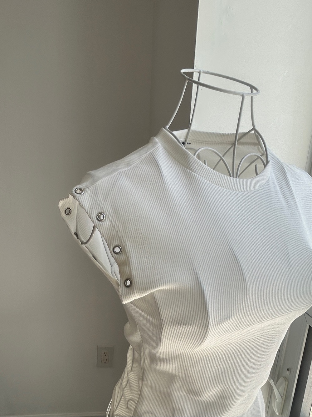 Mango White Ribbed Tank Top - Picture 5 of 6